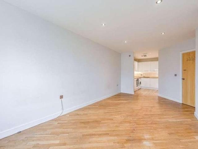 Flat for sale in London Borough of Lewisham, Greater London