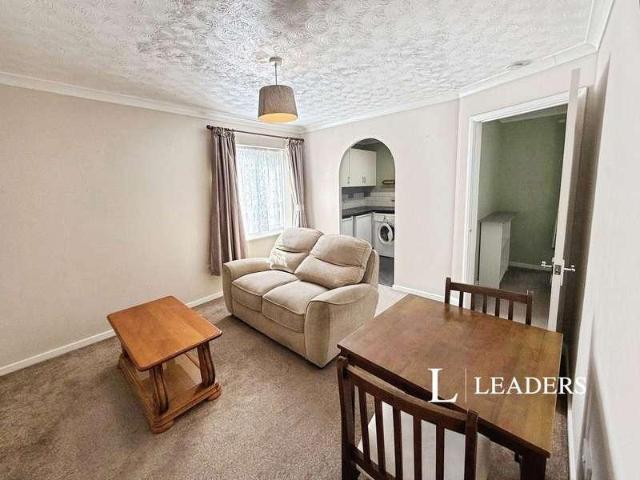 Flat for sale in Maybush, City Of Southampton
