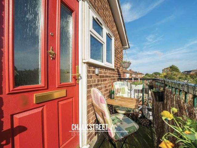 Flat for sale in London Borough of Havering, Greater London