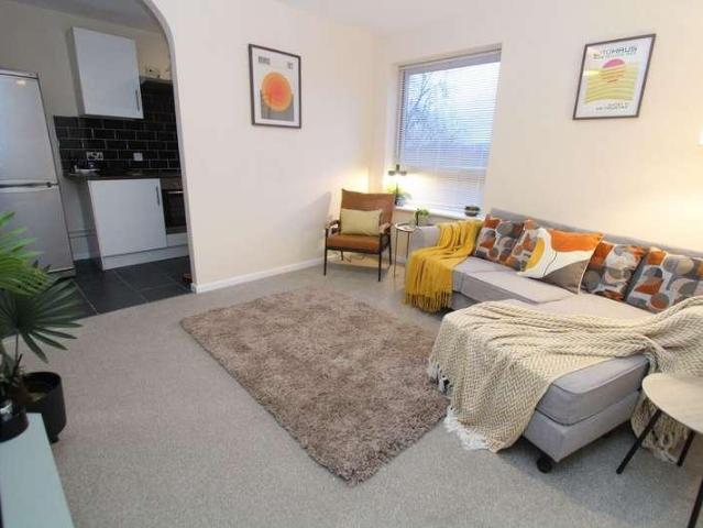 Flat for sale in Brierley Hill, West Midlands
