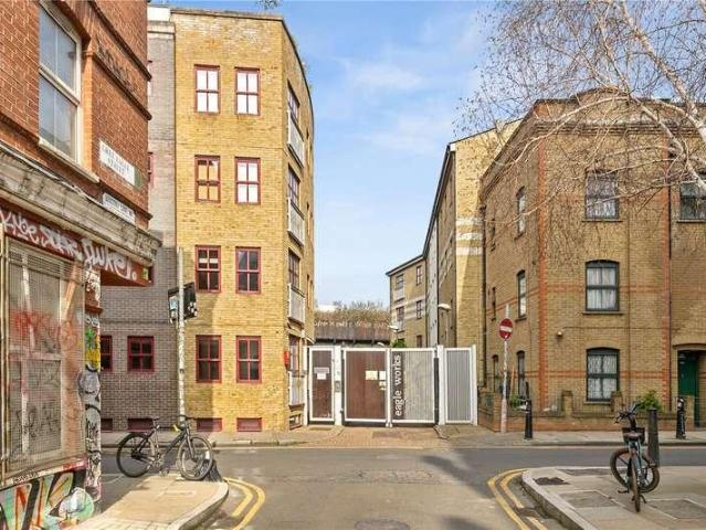 Flat for sale in Spitalfields, Whitechapel
