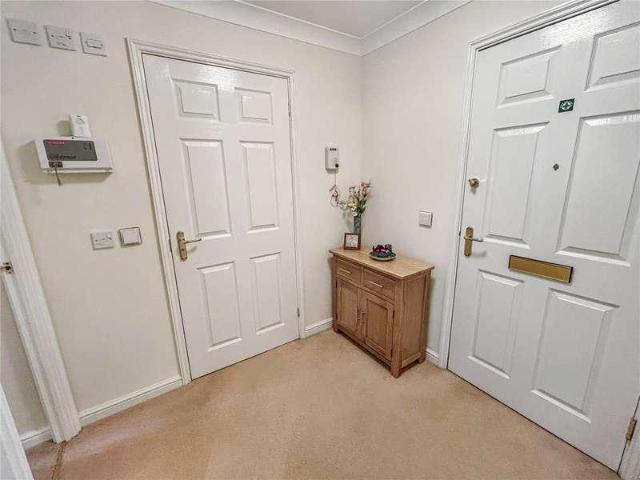 Flat for sale in Brecon, Wales