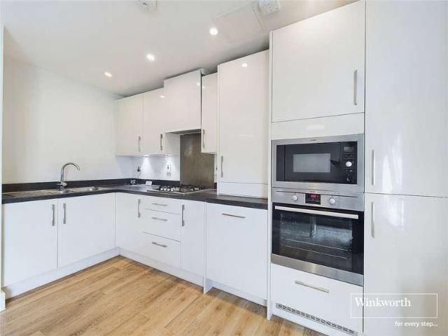 Flat for sale in Reading