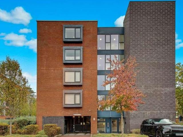 Flat for sale in London Borough of Enfield, Greater London