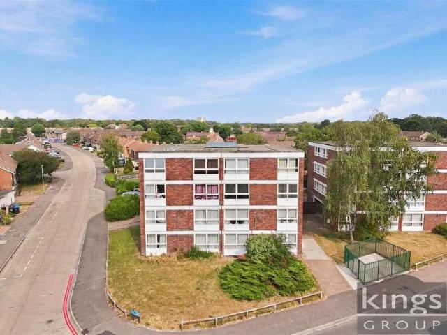 Flat for sale in Netteswell, Harlow
