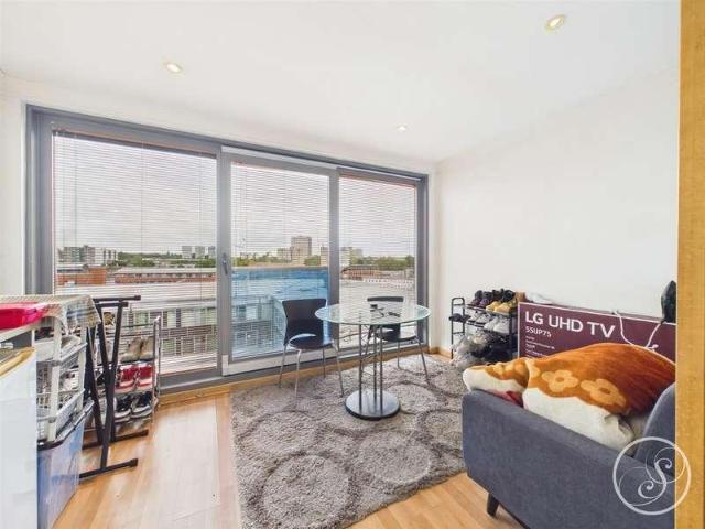 Flat for sale in Leylands, West Yorkshire