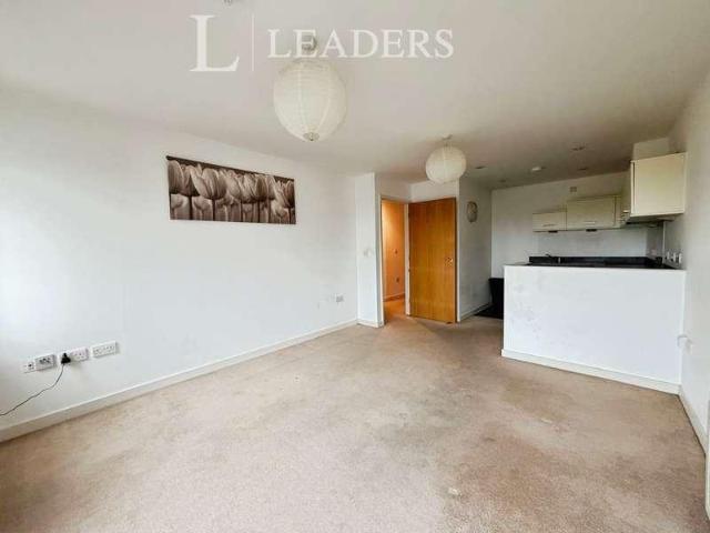 Flat for sale in Portsea, City Of Portsmouth