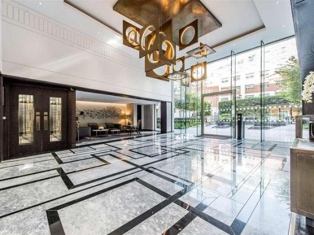 Flat for sale in Westminster, Greater London