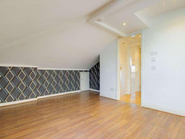 Flat for sale in Greater London