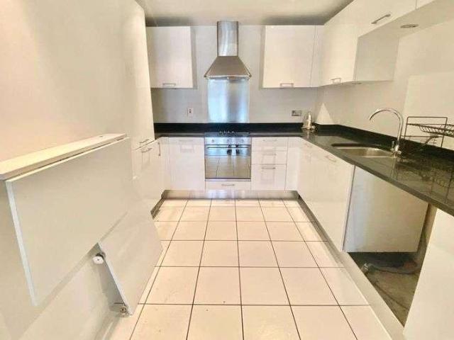 Flat for sale in Waterdale, St Albans