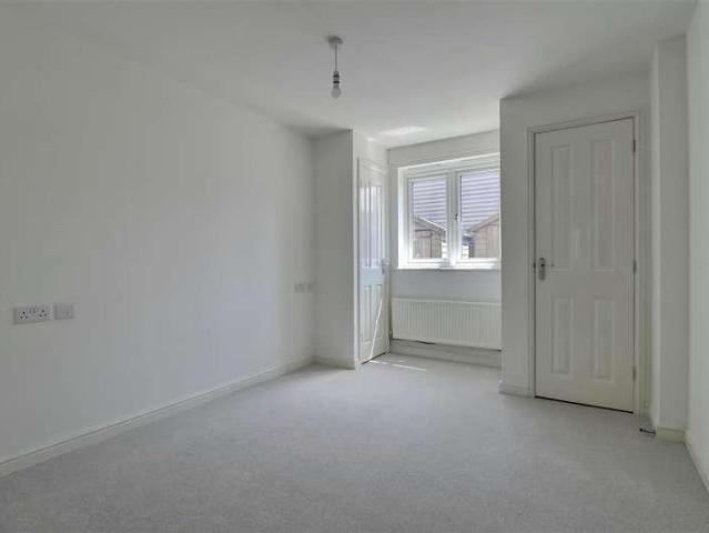 Flat for sale in Spring Vale, Hampshire