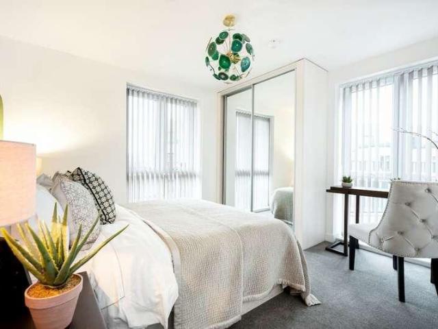 Flat for sale in North Shoebury, Alton Barnes