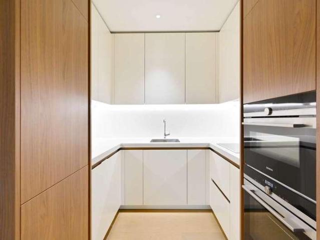 Flat for sale in St. John's Wood, Greater London