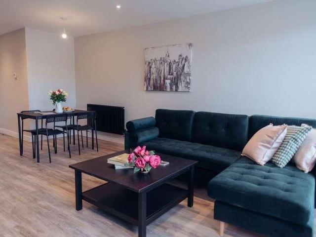 Flat for sale in Barbican, Plymouth