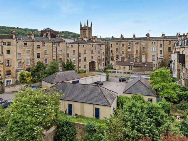 Flat for sale in Bathwick, Dulcote