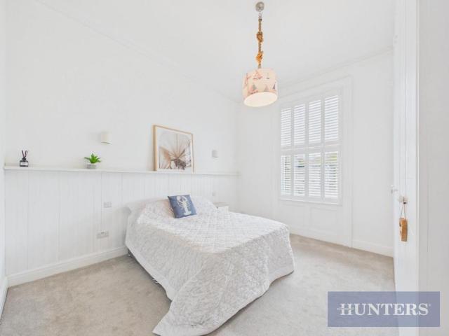 Flat for sale in South Cliff, Kepwick