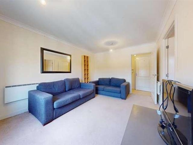 Flat for sale in Tiger Bay, Falcon Lodge