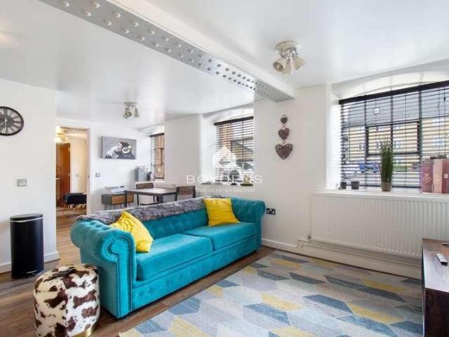 Flat for sale in Hythe, Fordham Heath