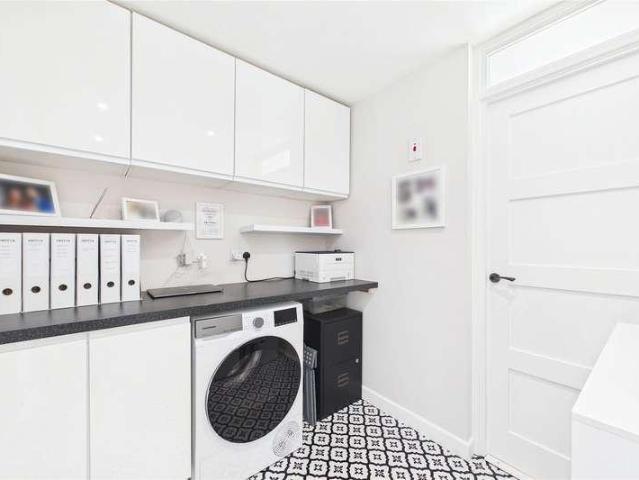 Flat for sale in Horsell, Woking