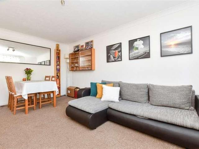 Flat for sale in Greater London