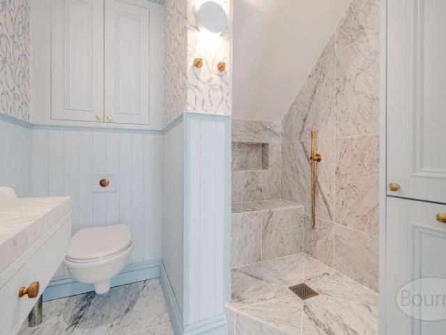 Flat for sale in Blackhills, Surrey