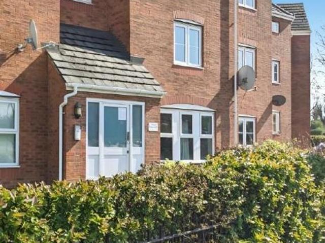 Flat for sale in West Midlands
