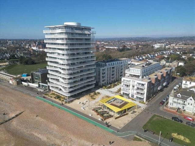 Flat for sale in Worthing, West Sussex