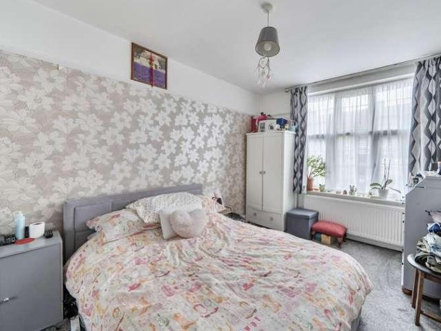 Flat for sale in London Borough of Brent, Greater London