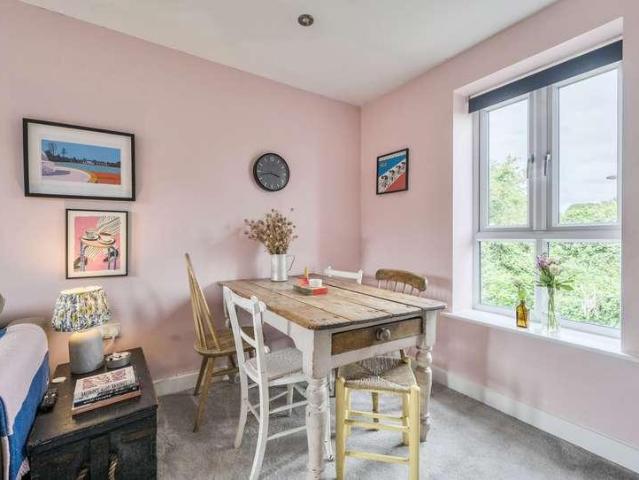 Flat for sale in Wymans Brook, Cheltenham