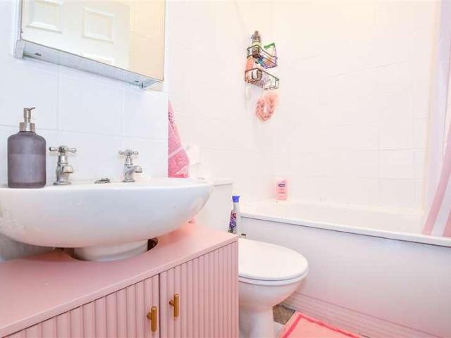 Flat for sale in Brunswick, Brighton & Hove