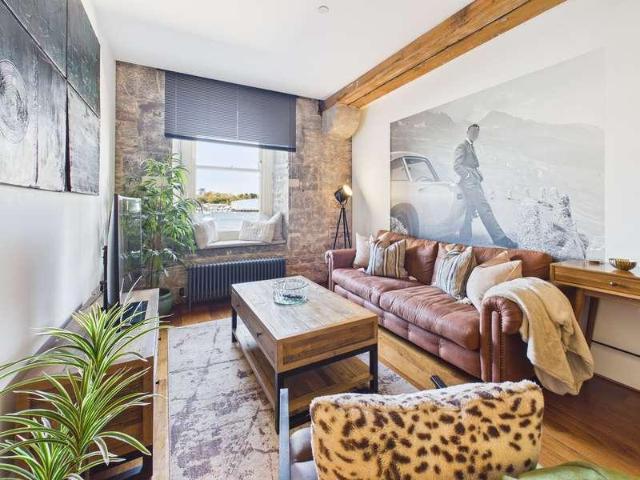 Flat for sale in Stonehouse, Mount Wise