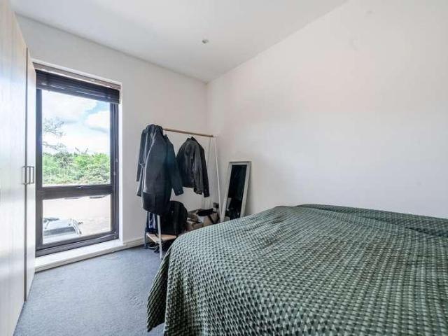 Flat for sale in Hampton, Greater London
