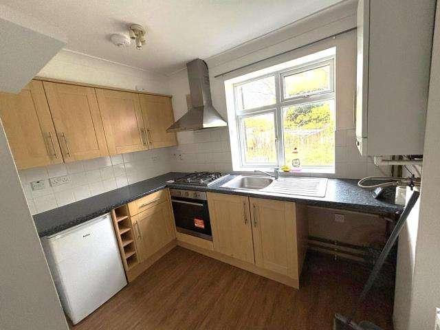 Flat for sale in Headington Quarry, The Slade