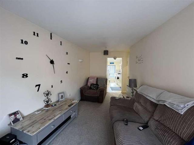 Flat for sale in Hereford And Worcester