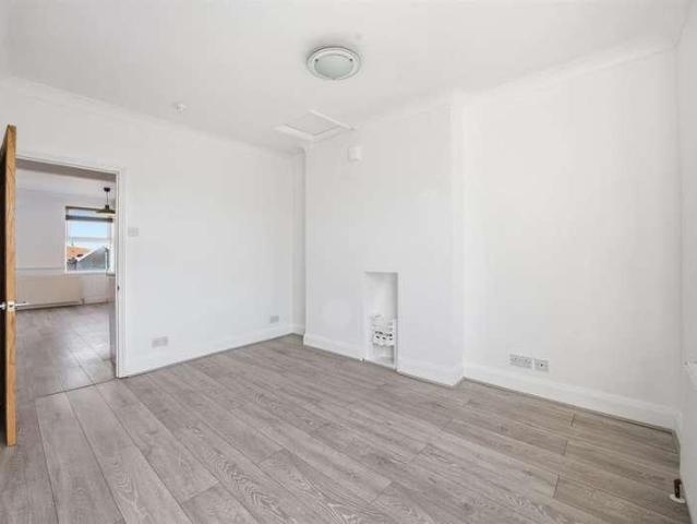Flat for sale in Easton, Feckenham