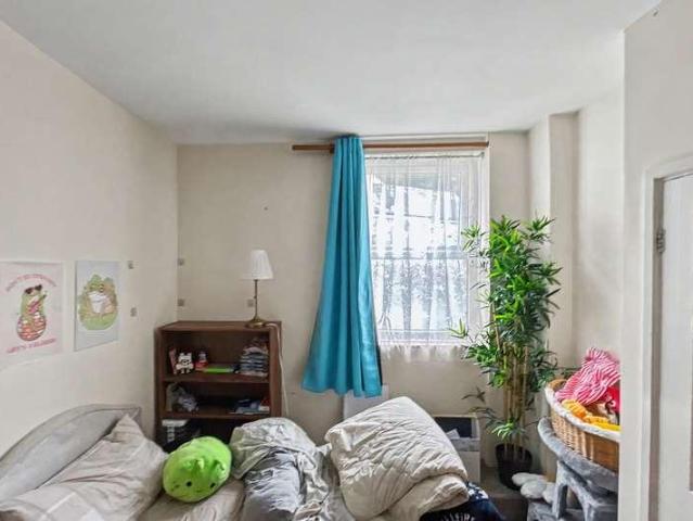 Flat for sale in Lamellion, Cornwall