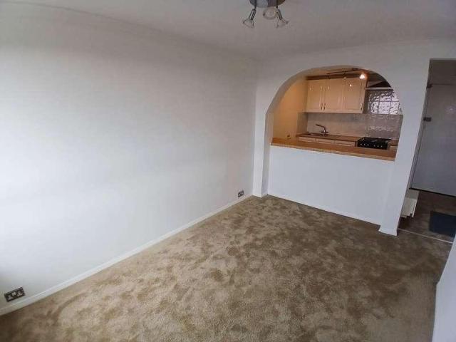 Flat for sale in Babbacombe