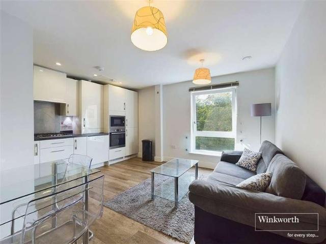 Flat for sale in Caversham, Reading