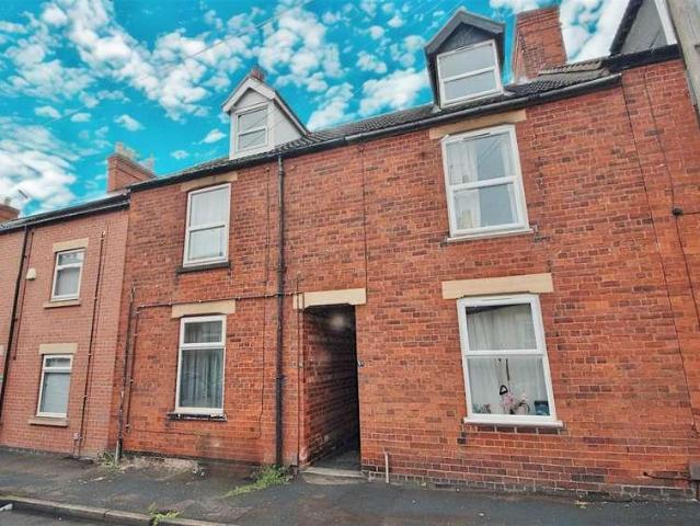 Flat for sale in Grantham, Barholm