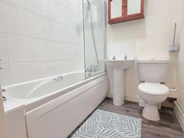 Flat for sale in Brentingby, Leicestershire