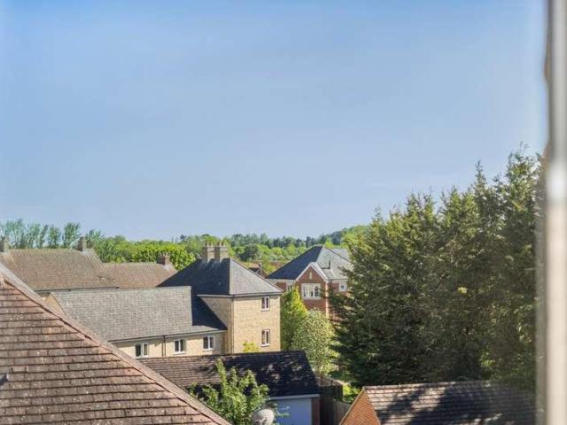 Flat for sale in Great Faringdon, Dromore