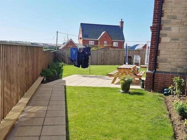 Flat for sale in Chickerell