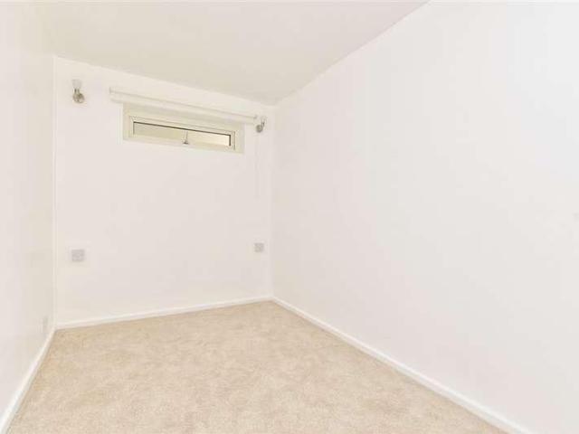 Flat for sale in Greater London