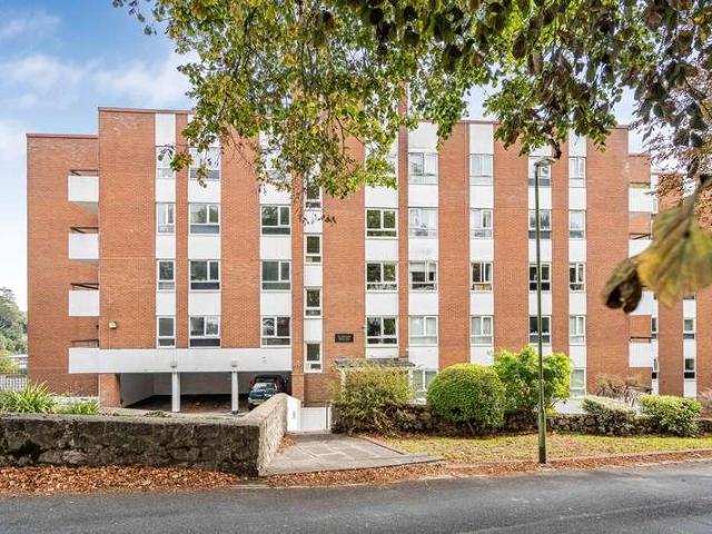 Flat for sale in Wellswood, Torquay