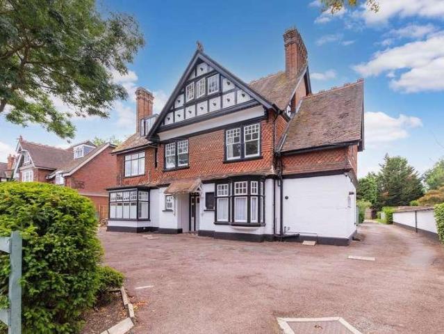 Flat for sale in Fishery, Maidenhead
