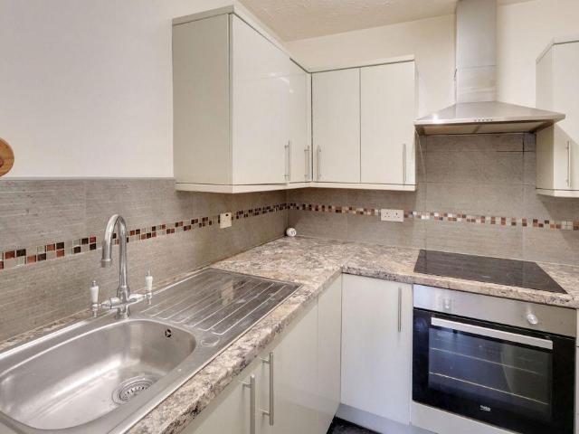 Flat for sale in Coney Hall, Greater London