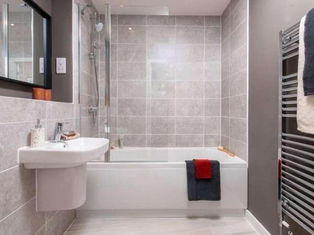 Flat for sale in North Shoebury, Alton Barnes