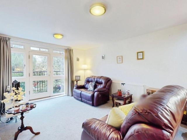 Flat for sale in Burley-in-Wharfedale, Burley In Wharfedale