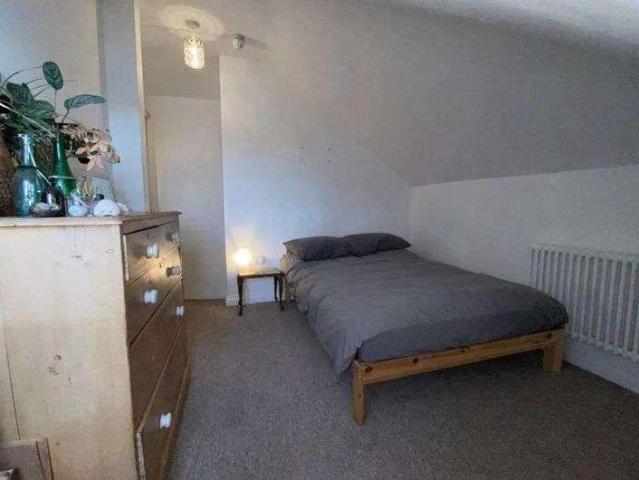 Flat for sale in Worthing, West Sussex