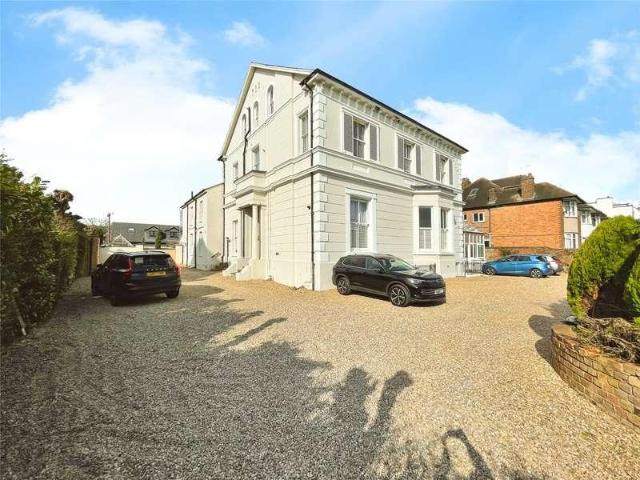 Flat for sale in Milverton, Green Close